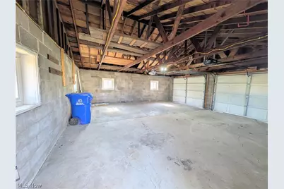 317 Maple Street N, Gnadenhutten, OH 44629 - Photo 5