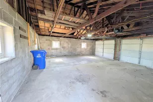 317 Maple Street N, Gnadenhutten, OH 44629 - Photo 5