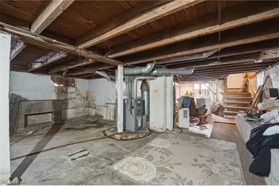 1031 Thayer Avenue, Ashtabula, OH 44004 - Photo 11