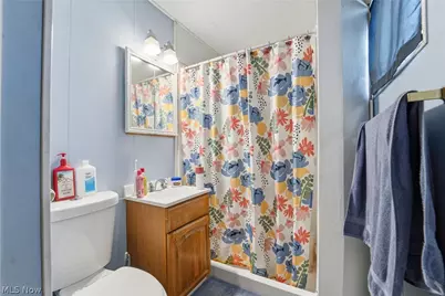 1031 Thayer Avenue, Ashtabula, OH 44004 - Photo 9