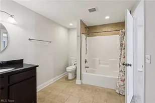 1416 Spyglass Hill Dr, Brunswick, OH 44212 - Photo 41
