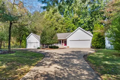 527 S Frank Boulevard, Akron, OH 44313 - Photo 3