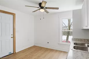 480 Bell St, Akron, OH 44307 - Photo 23