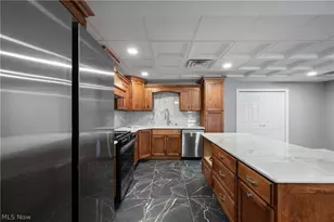 253 Aqua Blvd, Coventry, OH 44319 - Photo 33