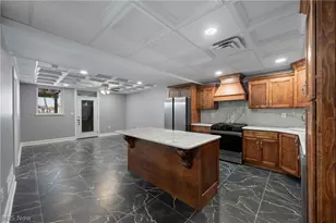 253 Aqua Blvd, Coventry, OH 44319 - Photo 31