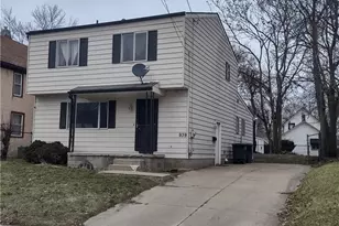 939 Lane St, Akron, OH 44307 - Photo 1