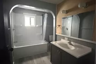 1284 Kentucky Ave, Akron, OH 44314 - Photo 17