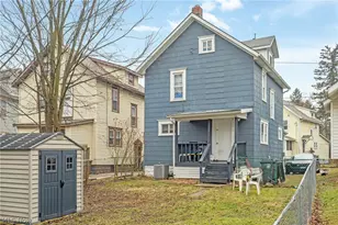 1284 Kentucky Ave, Akron, OH 44314 - Photo 11