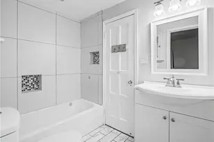 2500 Dysart Rd, University Heights, OH 44118 - Photo 35