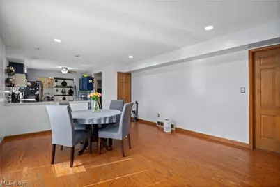 27261 Nantucket Drive, North Olmsted, OH 44070 - Photo 19