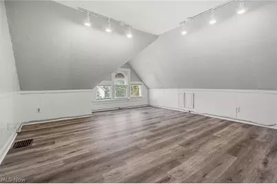 1018 9th Street NW, Canton, OH 44703 - Photo 9