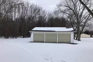 746 W Ohio Ave, Sebring, OH 44672 - Photo 5