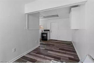 2387 29th Street SW, Akron, OH 44314 - Photo 11