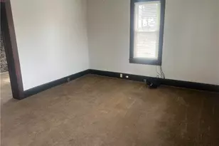 1457 Sharon Ave, Zanesville, OH 43701 - Photo 3