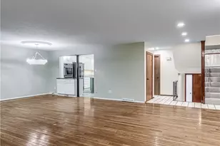2675 Warrensville Center Rd, Huber Heights, OH 44122 - Photo 11