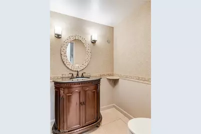 2675 Warrensville Center Road #2, Huber Heights, OH 44122 - Photo 15