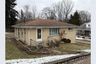 329 N Forest Avenue, Steubenville, OH 43952 - Photo 1