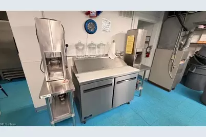 2036 East Avenue, Akron, OH 44314 - Photo 19