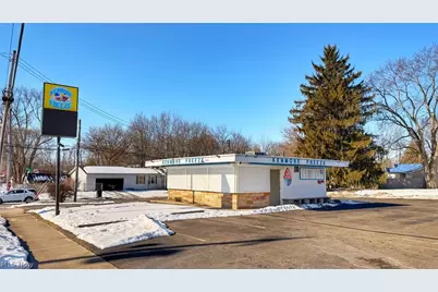 2036 East Avenue, Akron, OH 44314 - Photo 1