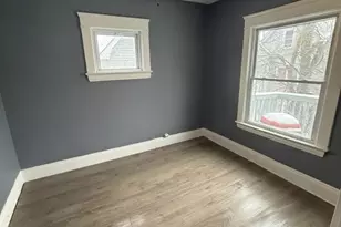 10304 Shale Ave, Loveland, OH 44104 - Photo 5