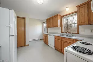 8492 & 8476 Tallmadge Rd, Ravenna, OH 44412 - Photo 9