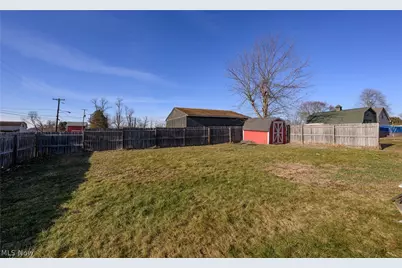 131 E Mill Street, Gnadenhutten, OH 44629 - Photo 7