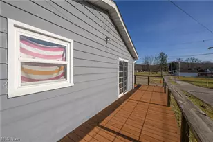 131 E Mill St, Gnadenhutten, OH 44629 - Photo 5