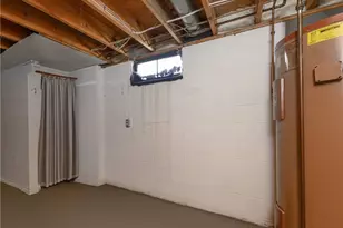 131 E Mill St, Gnadenhutten, OH 44629 - Photo 17