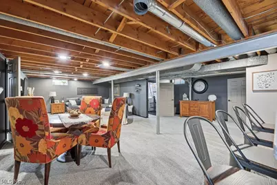 2625 Belleflower Drive, Alliance, OH 44601 - Photo 35