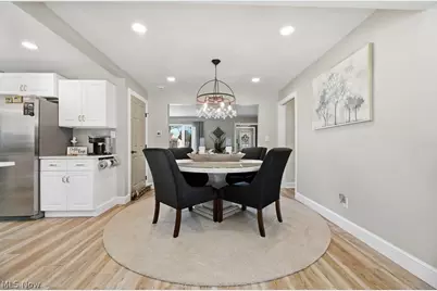 2625 Belleflower Drive, Alliance, OH 44601 - Photo 11