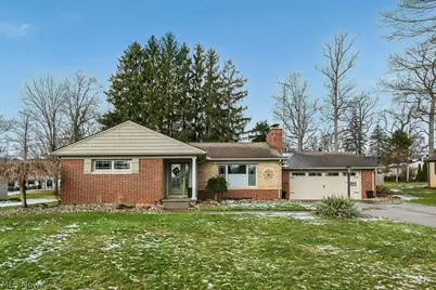 2625 Belleflower Drive, Alliance, OH 44601 - Photo 1