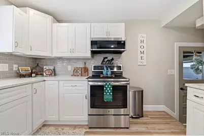 2625 Belleflower Drive, Alliance, OH 44601 - Photo 7