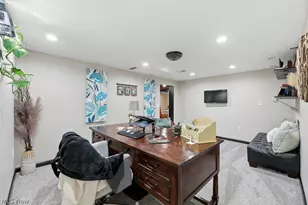 2625 Belleflower Dr, Alliance, OH 44601 - Photo 39