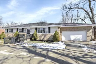 6672 Cleveland Rd, Ravenna, OH 44266 - Photo 3