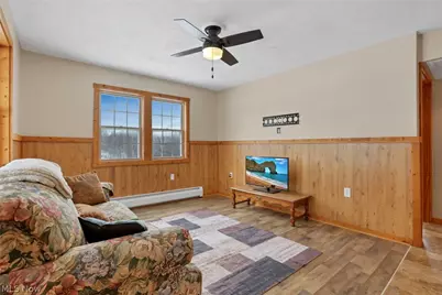 18010 Winterset Lane, Lore City, OH 43755 - Photo 5