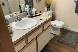 8050 Harbor Creek Dr, Mentor on the Lake, OH 44060 - Photo 11