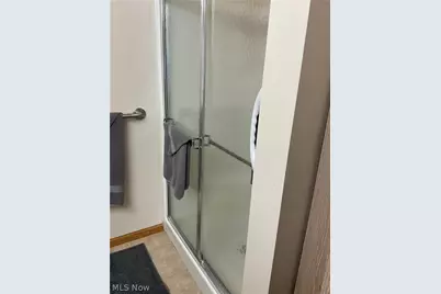 8050 Harbor Creek Drive #1802, Mentor on the Lake, OH 44060 - Photo 9