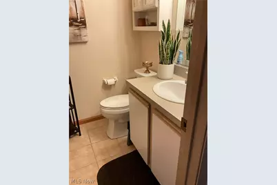 8050 Harbor Creek Drive #1802, Mentor on the Lake, OH 44060 - Photo 7