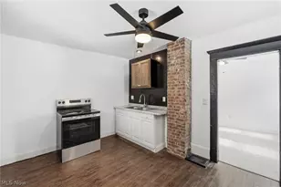 480 Bell St, Akron, OH 44307 - Photo 19