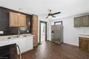 480 Bell St, Akron, OH 44307 - Photo 17