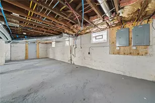 480 Bell St, Akron, OH 44307 - Photo 37