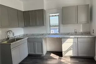 14210 Kingsford Ave, Loveland, OH 44128 - Photo 3