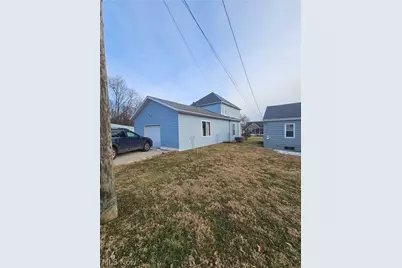 653 E McConnel Avenue, McConnelsville, OH 43756 - Photo 5