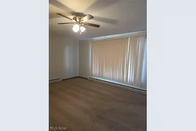 525 S Marion Avenue, Louisville, OH 44641 - Photo 11