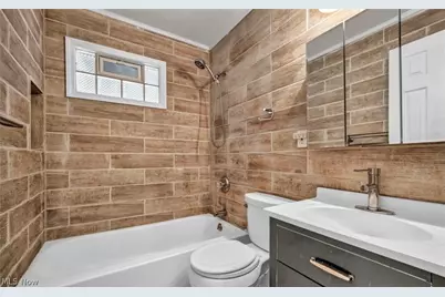 13514 Bennington Avenue, Loveland, OH 44135 - Photo 15