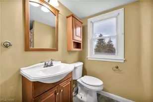 535 Eastwood St, Geneva, OH 44041 - Photo 21