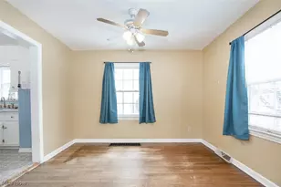 1595 Redwood Ave, Akron, OH 44301 - Photo 7