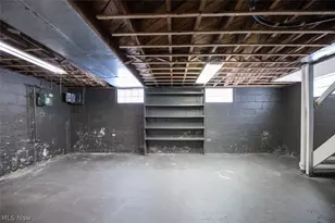 1595 Redwood Ave, Akron, OH 44301 - Photo 19