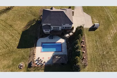 1617 Charolais Street NW, Uniontown, OH 44685 - Photo 3