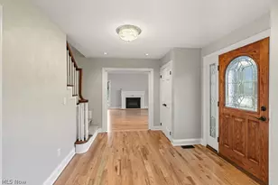 2097 Albertson Pkwy, Cuyahoga Falls, OH 44223 - Photo 11